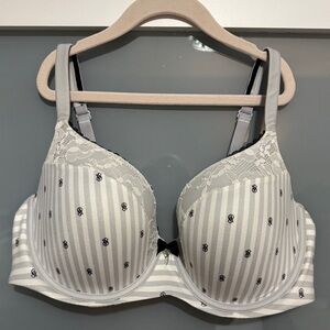 Victoria's Secret Striped Gray Lace Bra